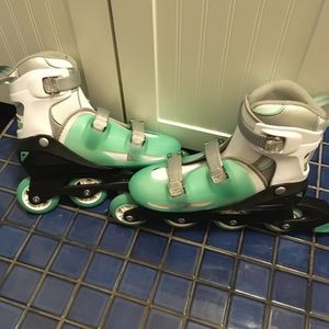 Women’s Roller Blades